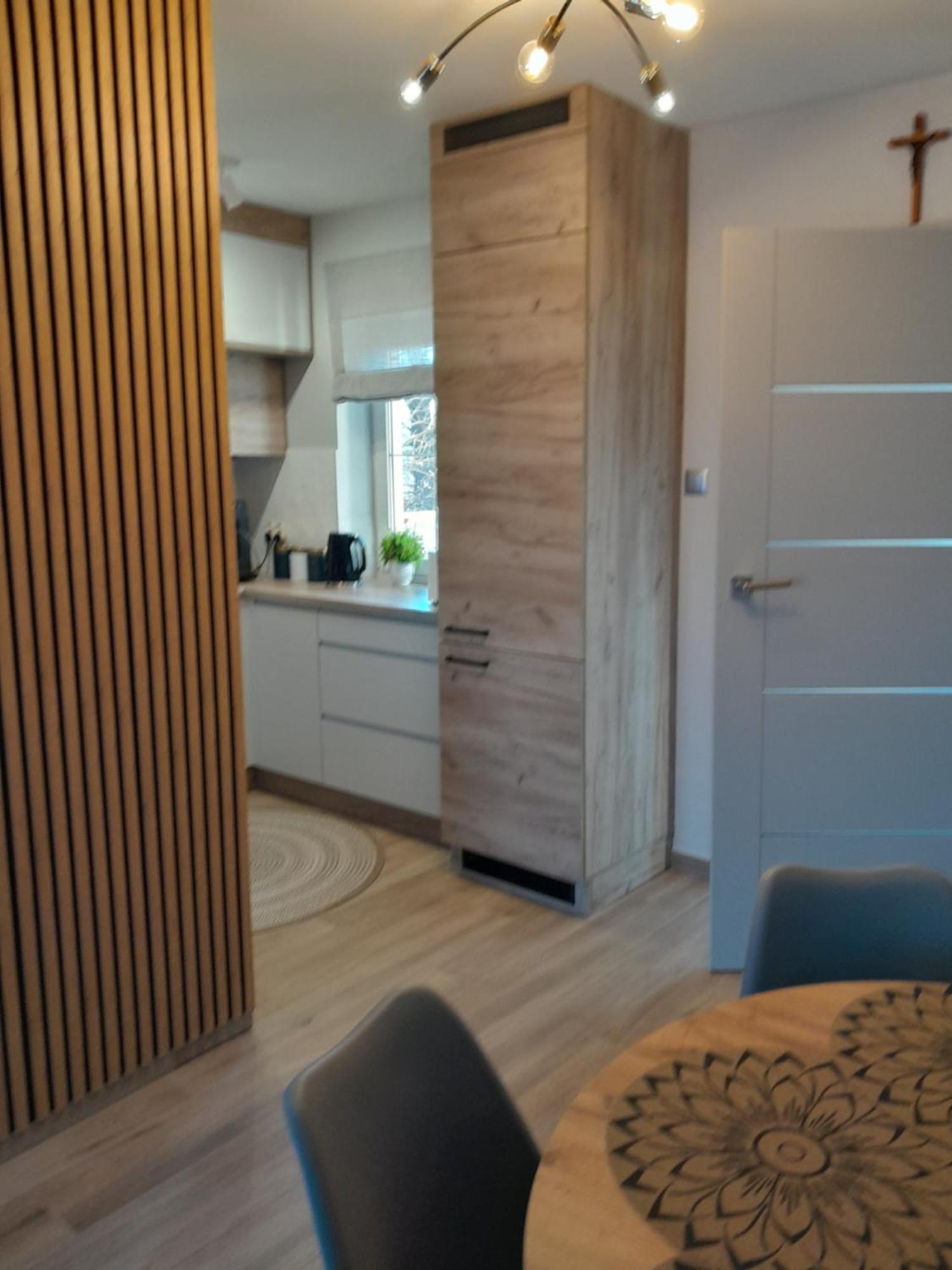 Domek Pod Brzozami Z Jacuzzi ,Grillem I Tarasem Przemyśl 外观 照片