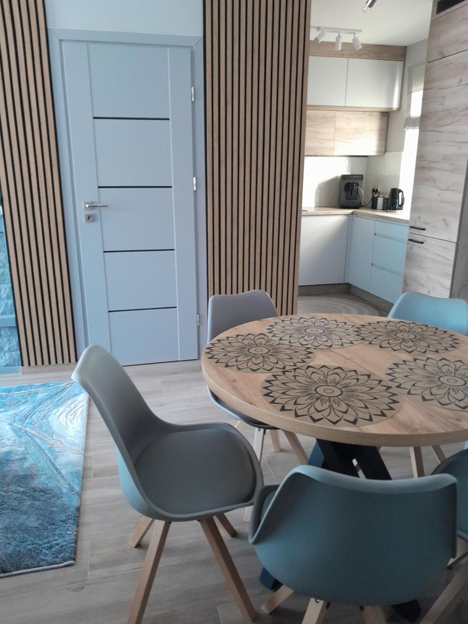 Domek Pod Brzozami Z Jacuzzi ,Grillem I Tarasem Przemyśl 外观 照片